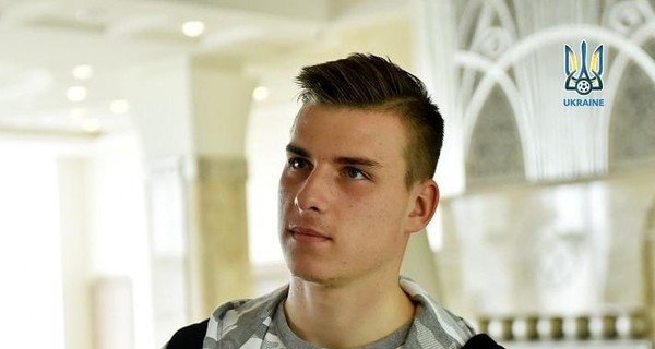 Украинский голкипер попал в топ-20 претендентов на Golden Boy-2019