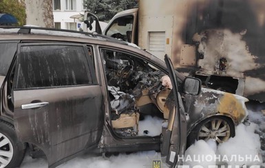 В Одесской области сожгли машину таможенника и специальный рентген-сканер