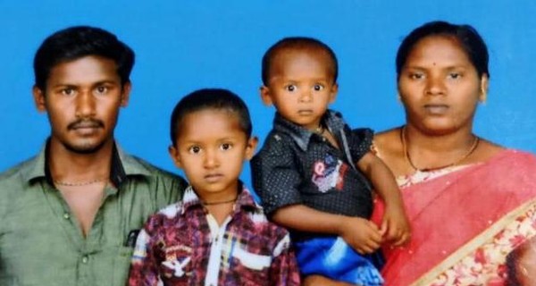 В Индии погиб мальчик, которого три дня не могли достать из колодца