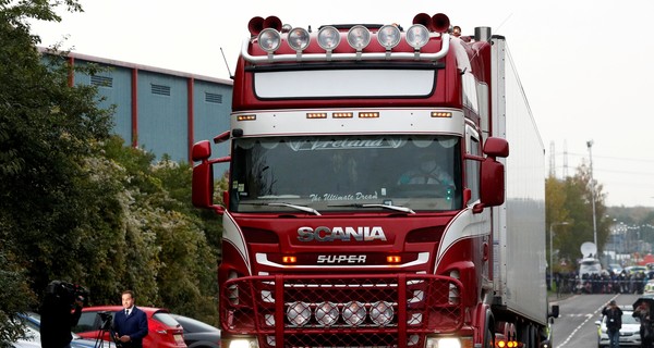 Во Вьетнаме арестовали четверых человек по делу с 39 погибшими в грузовике