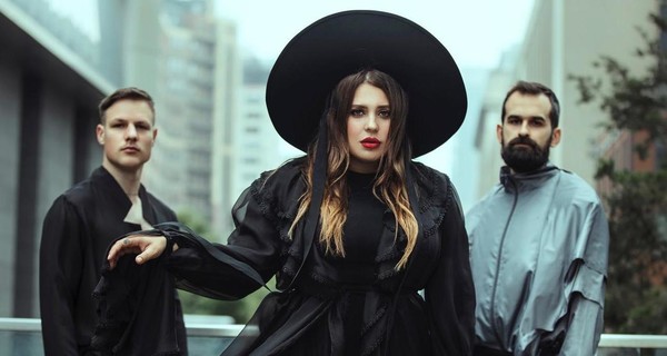 Солистка KAZKA Зарицкая: Никитин хотел создать группу из трех девушек с пышными формами 