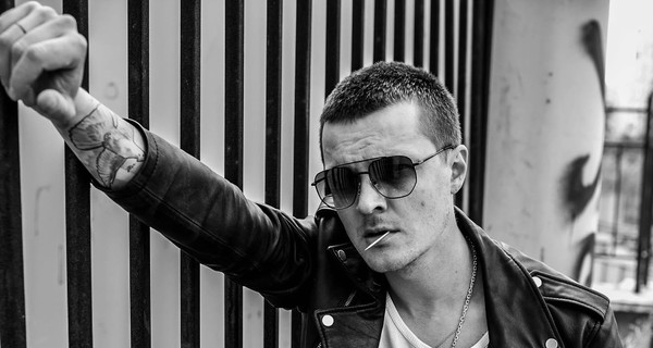 Солист группы O.Torvald: 