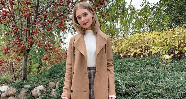 Подписчики Асмус обвиняют ее в хайпе после публикации поста о травле