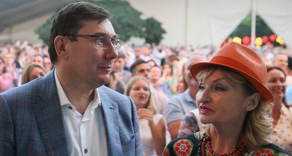 Луценко рассказал, чем они с женой займутся после ее ухода из Рады