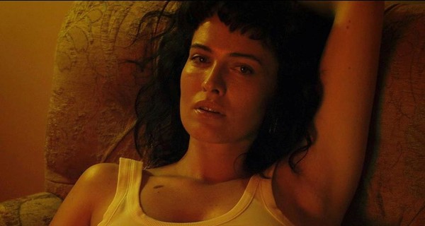 Дашу Астафьеву в школе называли “коростой”