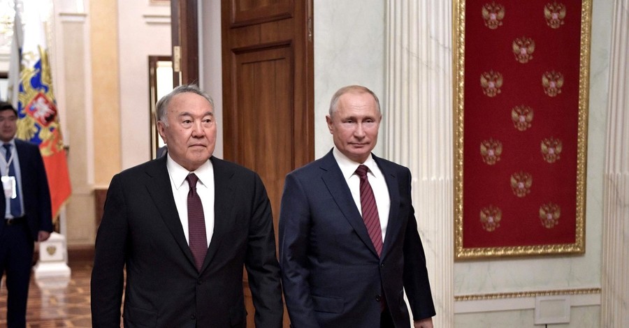 Назарбаев предложил организовать встречу Зеленского и Путина