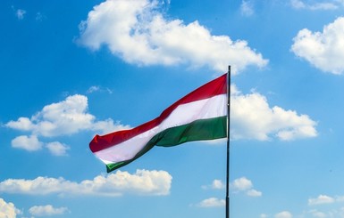 Венгрия призвала Украину к диалогу на высшем уровне