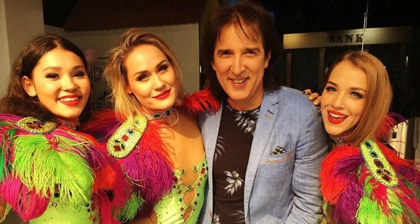 Певец Кай Метов рассказал о криминале 90-х, подарках поклонников и Фейсе