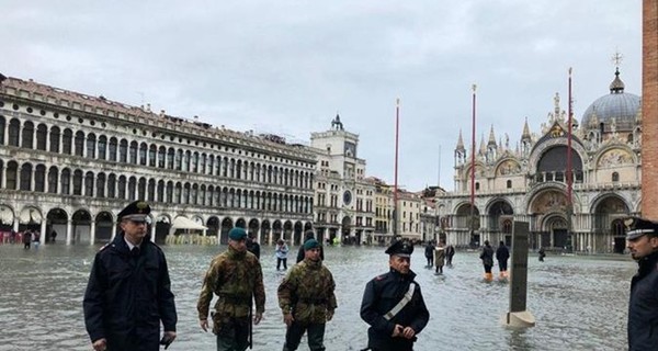 Наводнение обошлось Венеции в миллиард евро