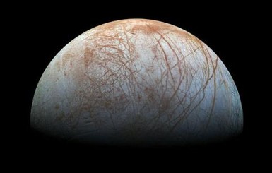 NASA: водяной пар на спутнике Юпитера способен за несколько минут заполнить бассейн