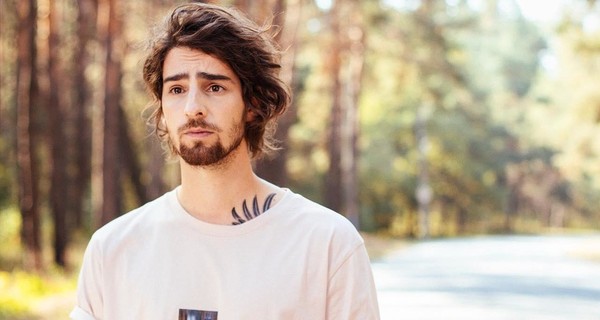 Дантес доигрался в баскетбол: “Еду на МРТ”