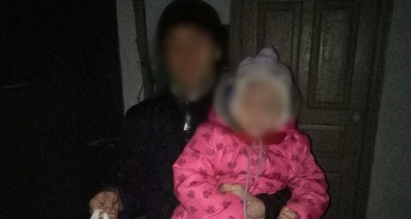 В Херсоне бабушку обвинили в семейном насилии: выгнала сына с внучкой из дому на ночь глядя