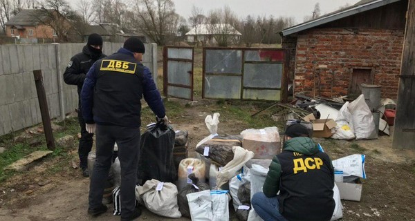 Спецоперация на Львовщине: 500 правоохранителей и наркотики на миллион долларов