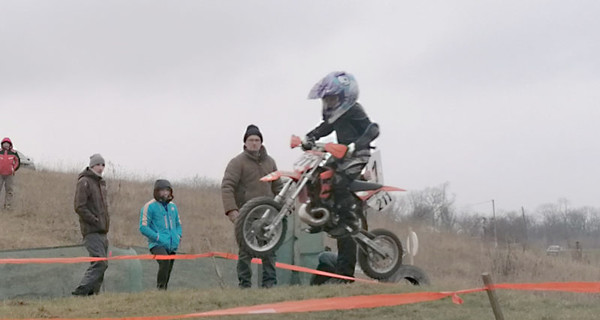 Шестилетний мальчик на Ровенщине выиграл соревнования по мотокроссу