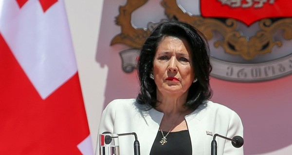 Президент Грузии отменила визит в Украину по просьбе Киева