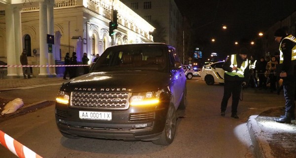 В центре Киева при обстреле Range Rover убили трехлетнего сына депутата