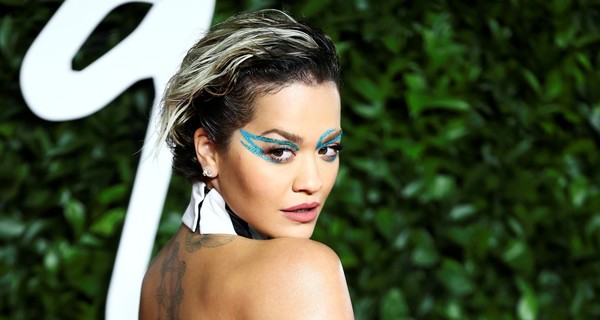 Рита Ора закрутила роман с сыном известного актера