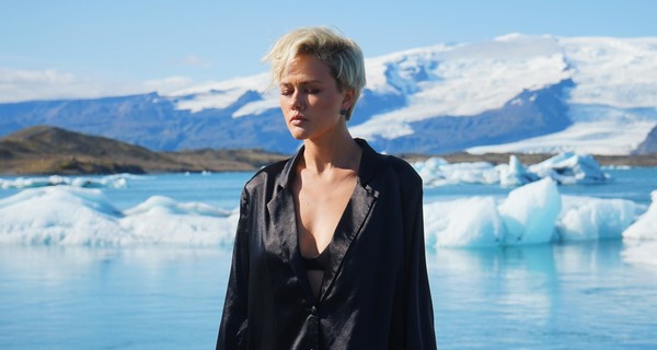 Экс-участница REAL O спела о предательстве любимого и рассказала об уходе от Могилевской