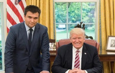 Климкин сравнил два фото на встрече с Трампом: свое и Лаврова 