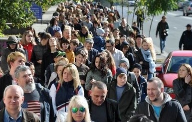 Неофициально население Киева превысило три миллиона человек