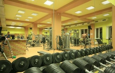 Во львовском фитнес-центре во время тренировки умер посетитель