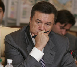 Янукович в Москве обсудил дружбу с Россией 