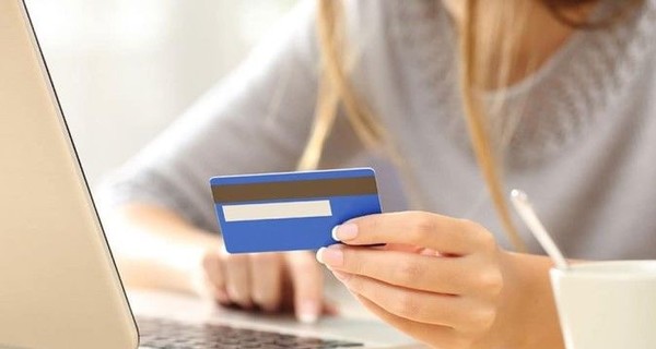 Факт. Три лайфхака от экспертов: как не переплатить за онлайн-кредит