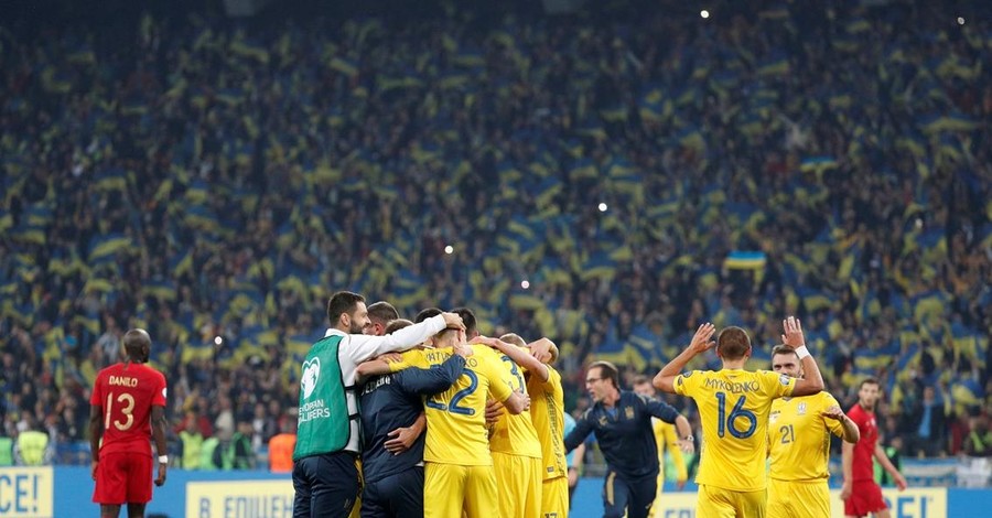 Рейтинг ФИФА: Украина заканчивает год в топ-25 лучших сборных мира