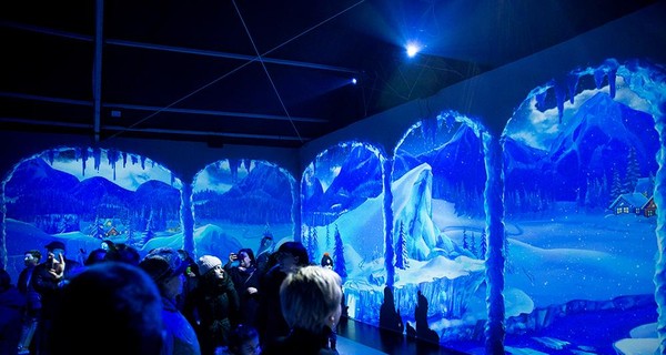 Лапландия в центре Киева: 3D-персонажи, запах корицы и настоящий эльф 