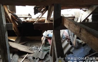 В Донбассе из минометов разнесли два жилых дома