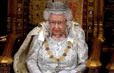 Елизавета II останется на троне до смерти