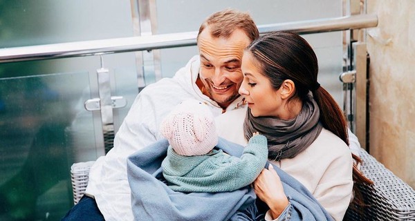 Нюша впервые показала лицо дочери и назвала её имя