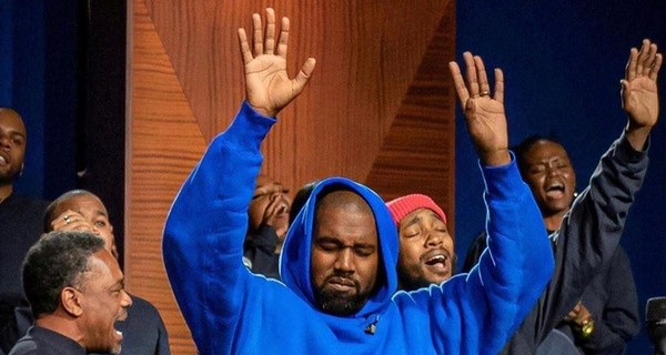 Канье Уэст выпустил альбом госпел-каверов на свои хиты