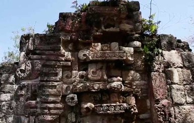 В Мексике нашли дворец правителей майя с алтарем и печью