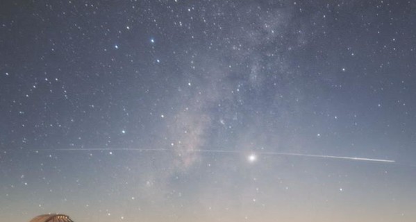 Астрономы боятся, что из-за спутников перестанут видеть звезды