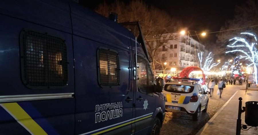 Происшествия новогодней ночи: в Никополе пьяная женщина избила фельдшера, а на Говерле заблудились туристы