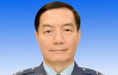 В Тайване при аварийной посадке вертолета погиб глава Генштаба  Шэнь Имин