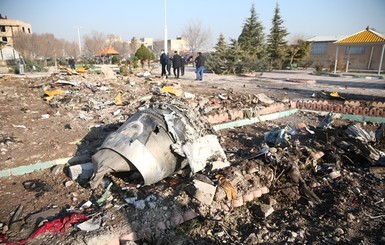 Reuters: украинский Боинг над Тегераном загорелся в воздухе