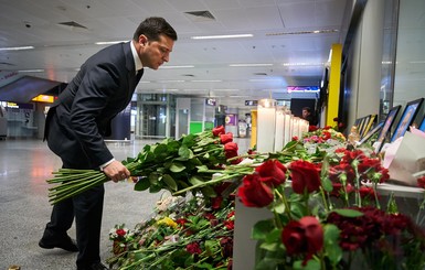 Зеленский записал видеообращение в связи с авиакатастрофой рейса МАУ