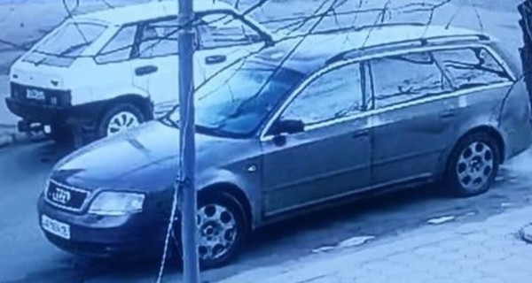 В Одесской области вооруженные преступники ограбили ювелирный магазин