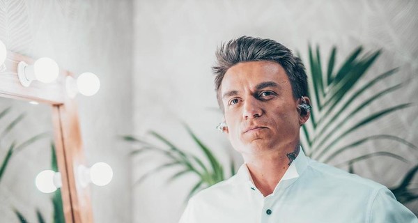 Муж Регины Тодоренко заявил о проблемах со зрением, возникших после операции 