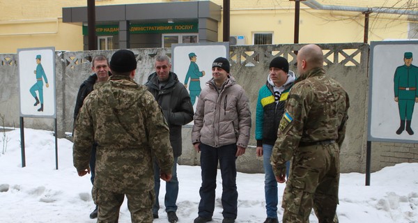 В армию в 18, или 6 вопросов о снижении призывного возраста