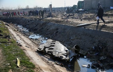 Украинцы почтят память погибших в авиакатастрофе в Иране