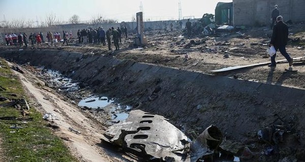 Иран передаст Украине черные ящики сбитого самолета МАУ