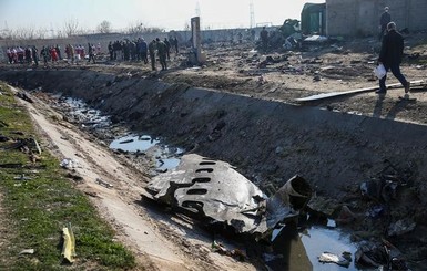 Иран передаст Украине черные ящики сбитого самолета МАУ