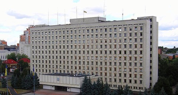 В здании Центризбиркома застрелился военнослужащий