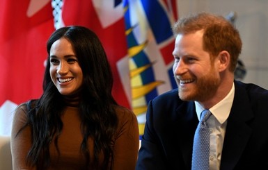 Принц Гарри и Меган Маркл будут судиться с изданиями за фото из Канады