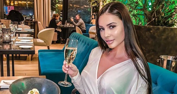 Самая сексуальная участница 