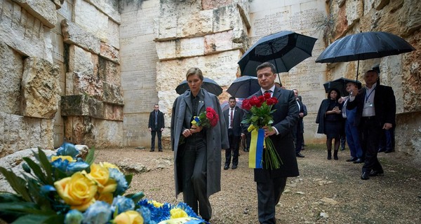 Зеленский посетил Яд Ва-шем на следующий день после Форума, посвященного жертвам Холокоста