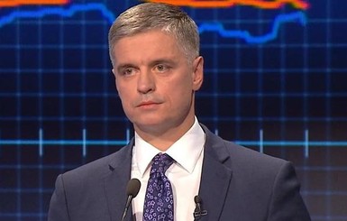Больше двух миллионов гривен: Пристайко первым из министров отчитался о доходах за 2019 год